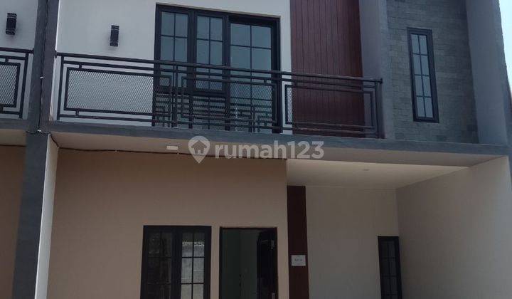 Rumah Ready Pintu Tol Cisalak Depok, 2lt Dekat Stasiun Krl 1