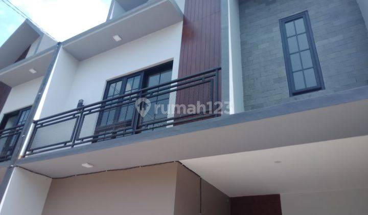 Rumah Ready Pintu Tol Cisalak Depok, 2lt Dekat Stasiun Krl 2