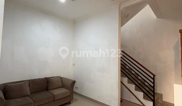 Rumah Strategis Dekat ke Toll KRL dan Aeon Mall di Tanjung Barat 2