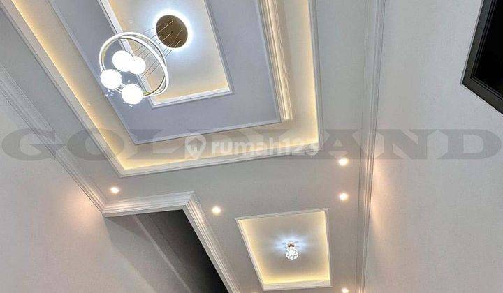 Rumah Baru Modern Klasik Eropa 3 Lantai di Pulomas Furnished Harga Nego Jakarta Timur 2