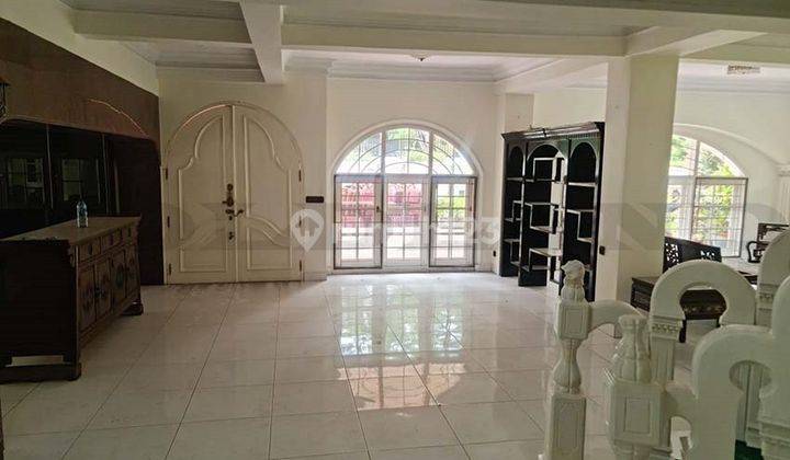 Rumah 2 Lantai Dijual di Ancol 2