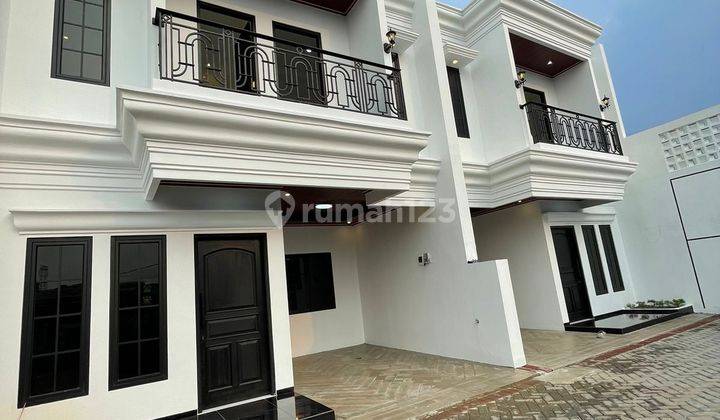 Rumah 2 Lantai Design Classic Cantik Di Bintaro 2