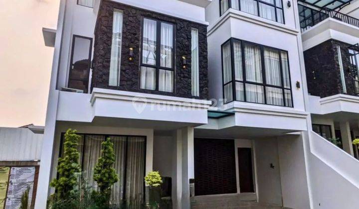 Townhouse Mewah  3 Lantai Di Area Lebak Bulus,jakarta Selatan    2