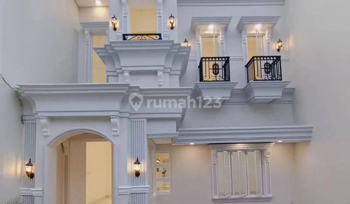 Luxury Classic House Siap Huni Dalam Komplek Joglo,jakarta Barat 2