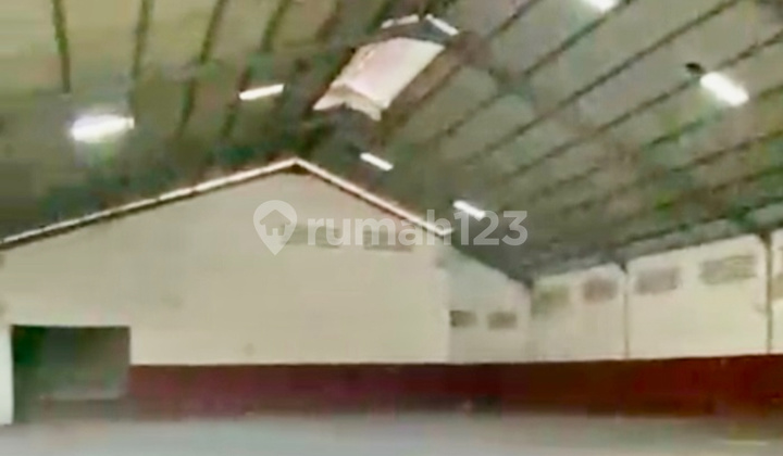 For Rent: Warehouse 1,840 sqm on Jalan Pagesangan~Jambangan, South Surabaya For Rent: Warehouse 1,840 sqm on Jalan Pagesangan~Jambangan, South Surabaya