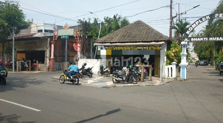 For Sale Cheap, Great Dharmahusada, Next to Bu Rudy - Surabaya Land Area Calculation House, Land Size 180 M2 (6x30) SHM, Adjacent to Shops, Suitable for Business, North Facing. Very Cheap, Strategic SHM House on Jl. Dharmahusada, Pacar Kembang, Subdistrict Tambaksari, Surabaya, East Java. 1