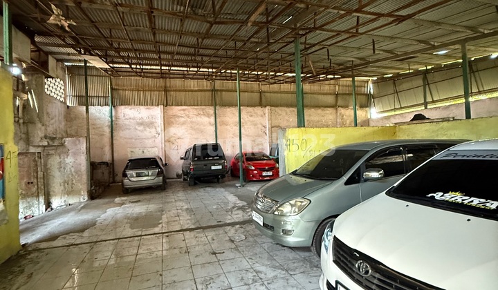 Raya Banyu Urip 2.100 M2 Lebar 30 Meter Murah SHM Hdp Selatan