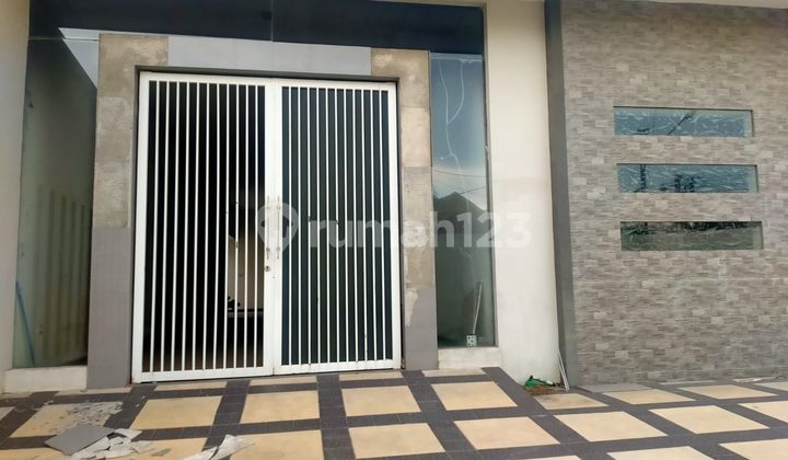 tampak depan rumah murah kris kencana 586
