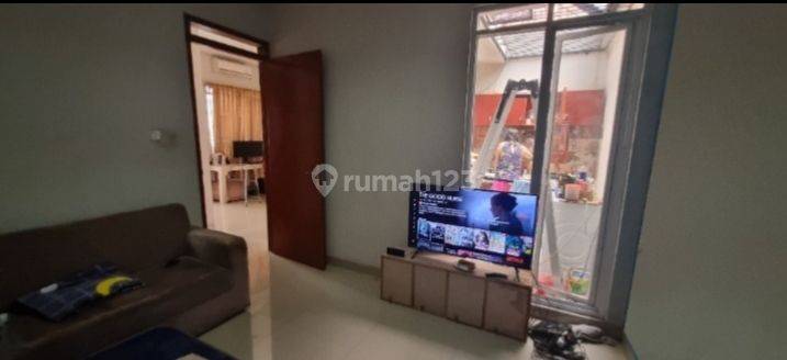 Jual rumah nyaman di Sayap Sudirman di Komplek Ketapang Sudirman 2