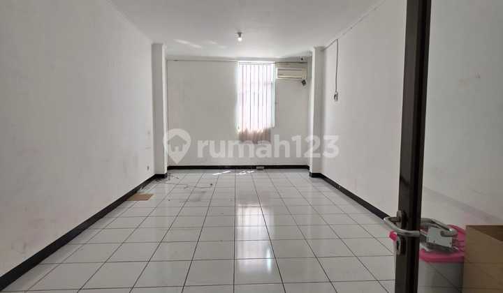 Sewa Ruko 4 Lantai Batununggal