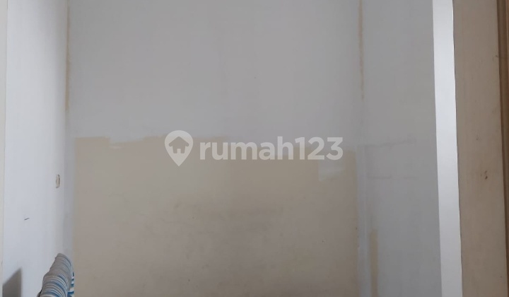 Disewakan cepat rumah siap huni semi furnished Palm Spring residence dekat Bandara, Terminal Bungurasih,Mall Cito, Masjid Agung, Polda Jatim, Royal Plaza 7