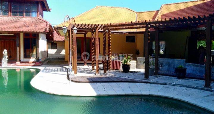 Dijual Cepat rumah Mewah siap huni Renon area posisi rumah Hook 2