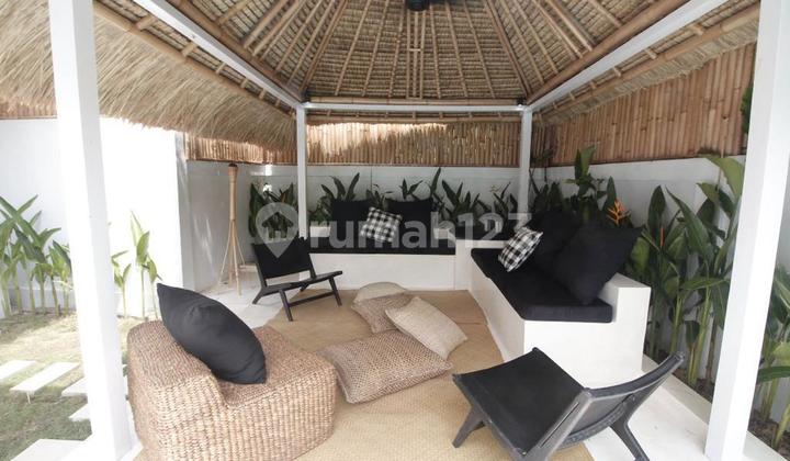 For Rent beautiful villa in quite location at Umalas and have good opportunity for Subleaser 2