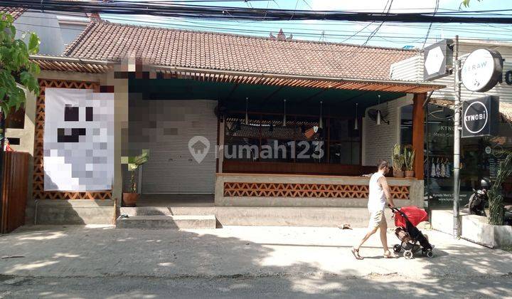 Disewakan cepat ex. Cafe lokasi strategis jl. Pantai Berawa 1