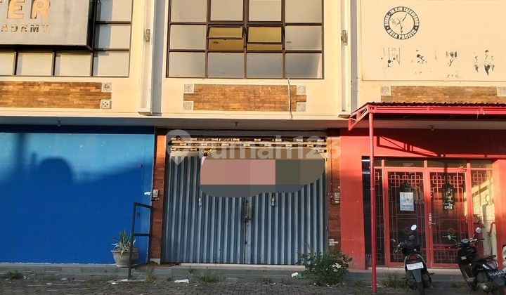 Rare... Ready-to-use shop for rent in Gunung Salak near Kerobokan, suitable for office, laundry, etc. 1