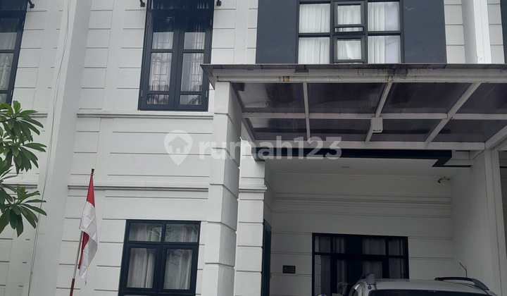 Rumah Cantik Mungil Ditengah Fasum Yang Apik Rumah Cantik Mungil Ditengah Fasum Yang Apik