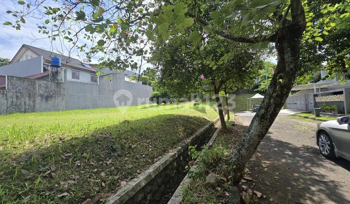 Ready to Build Land in the Exclusive Giri Loka Location