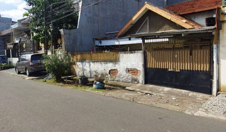  Dijual Cepat Rumah di Hanura Tambora, Jakarta Barat 1