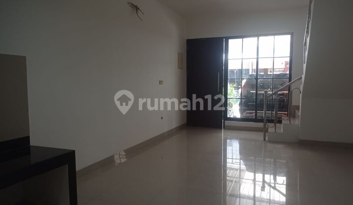 For Sale East Asia Green Lake City Townhouse For Sale East Asia Green Lake City Townhouse