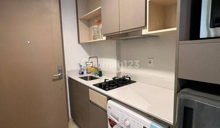 Jual Apartemen Gold Coast Tower Favorite 2