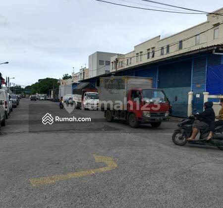 Lease Eagle Sea Warehouse