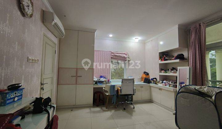 Rumah Premium Strategis di Pik 2