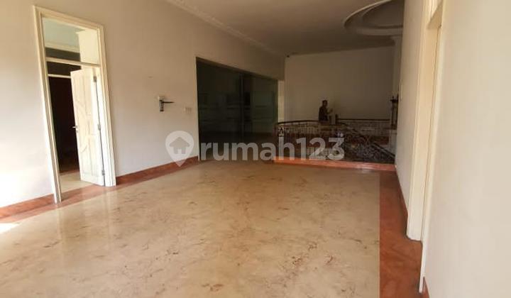 Rumah mewah dalam cluster premium PIK 2