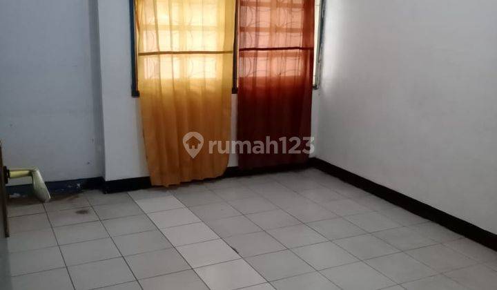 Dijual Rumah Hitung Tanah di Intercon 2