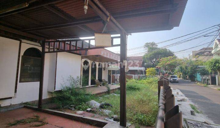 Dijual rumah tua di Taman Kedoya Baru 2