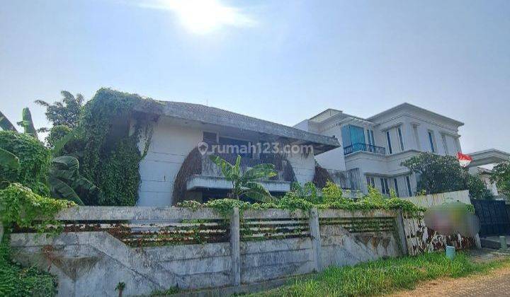 Dijual rumah tua hitung tanah di Intercon 1