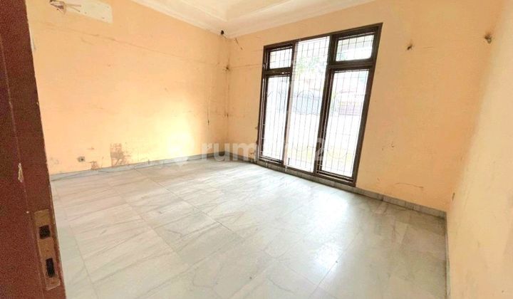 Dijual Rumah Hitung Tanah Di Intercon Dalam Cluster Dijual Rumah Hitung Tanah Di Intercon Dalam Cluster