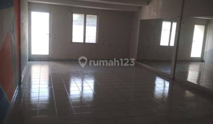 Disewakan Ruko 3 Lantai Straregis Daerah Pelajar Pejuang Bandung 2