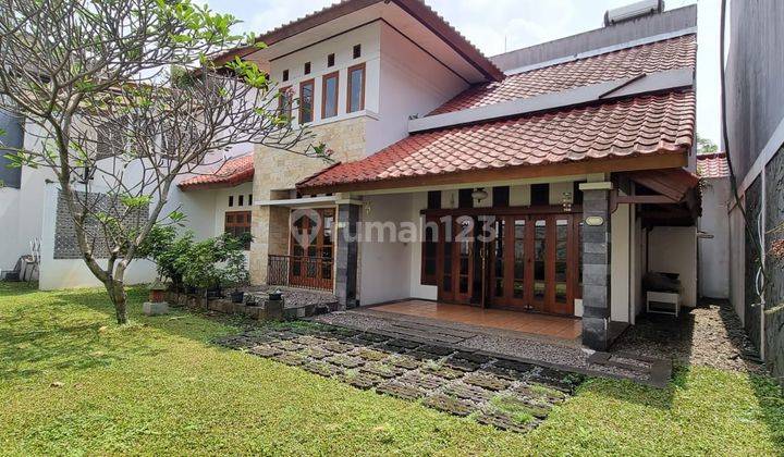Disewakan Rumah Minimalis Semi Furnished Desain Lux Dan Homy Di Setraduta Bandung 2