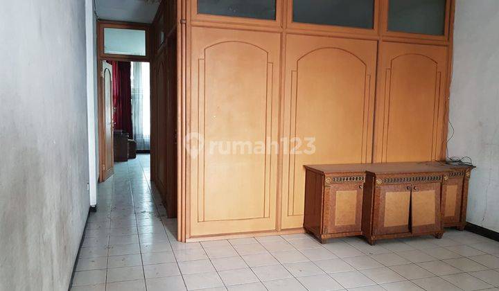 Disewakan Ruko Stretegis 4 Lantai Daerah Ramai Di Taman Sari Bandung 2