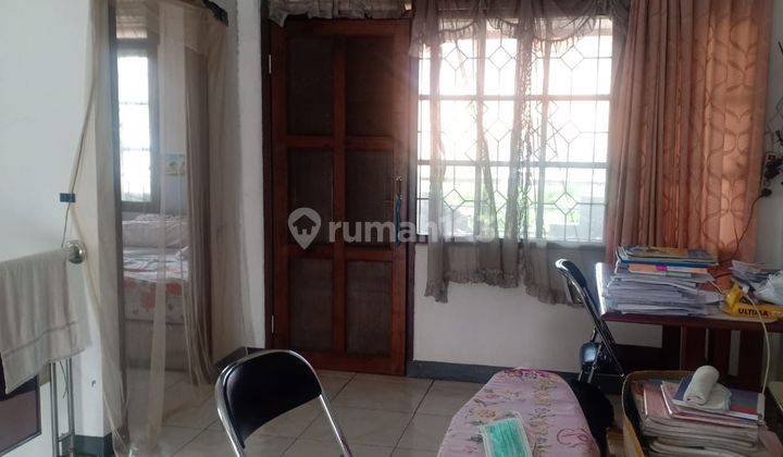 Dijual Rumah Kokoh Bangunan 2 Lantai Terawat Dan Luas Di Daerah Pharmindo Bandung 2