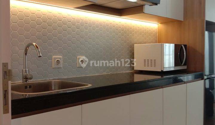 Disewakan Unit Apartement Landmark Bandung Type 1 BR Furnished Baru  2