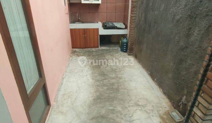 DISEWAKAN RUMAH DI SARIWANGI BANDUNG BANGUNAN 2 LANTAI SIAP HUNI 2