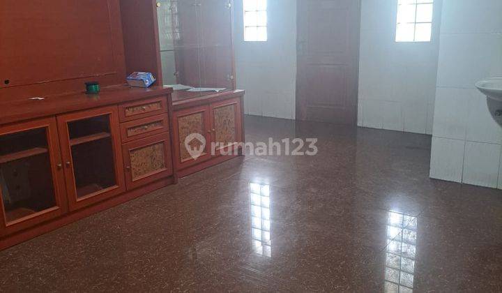 Disewakan Rumah Daerah Gempol Sari Bandung One Gate System Cocok Untuk Kantor 1