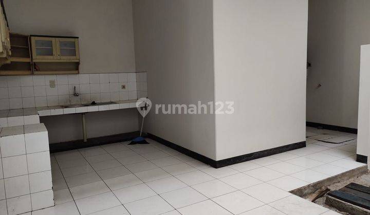 DISEWAKAB RUKO TERAWAT BANGUNAN 2 LANTAI COCOK UNTUK KANTOR DI MEKAR WANGI BANDUNG 2