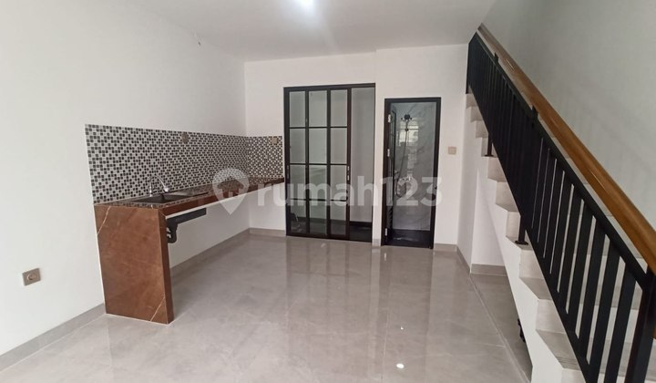 Nice Scandinavian Luxury House in Rawamangun 2