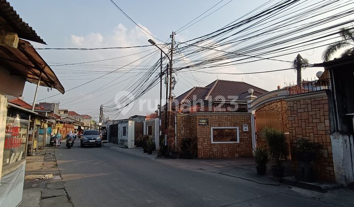 Rumah Mewah Luas Strategis Diradar Auri Cimanggis Depok 2