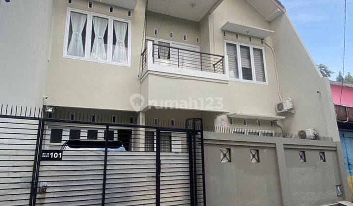 Rumah luas strategis di pinang ranti jakarta timur 1