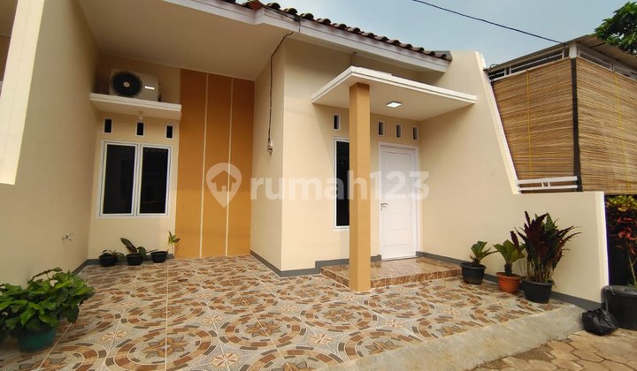 Di jual rumah baru murah 1,5 lantai di jatirasa bekasi 1