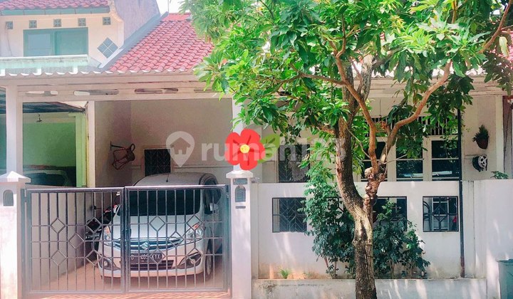 Di jual rumah luas dalam komplek dekat tol jatiwarna bekasi 1