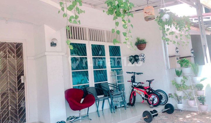 Di jual rumah luas dalam komplek dekat tol jatiwarna bekasi 9