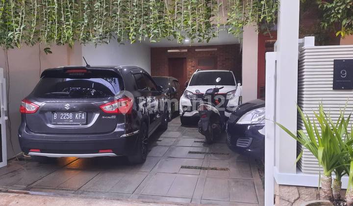 Rumah Luas Strategis Dekat LRT Jatibening Bekasi 2