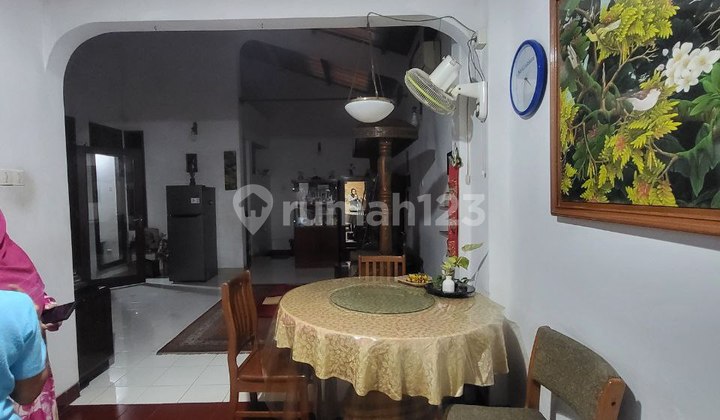 Rumah Second Luas Dalam Komplek di Cikunir Bekasi 2