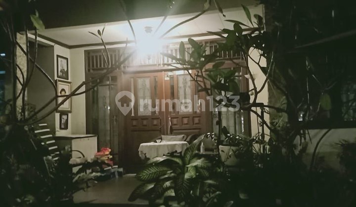 Rumah Luas Cocok untuk Usaha Cafe di Curug Kalimalang 2