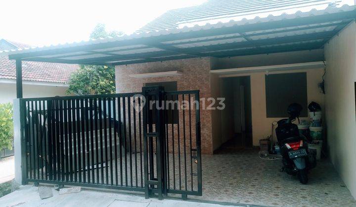 Rumah Sudah Renovasi Unfurnished SHM di Medang Lestari, Tangerang 1