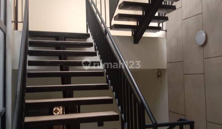 Rumah Baru di Bsd Giri Loka 1, Tangerang Siap Huni Semi Furnished 2